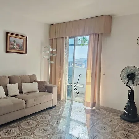 Apartment Chito House Cruz *